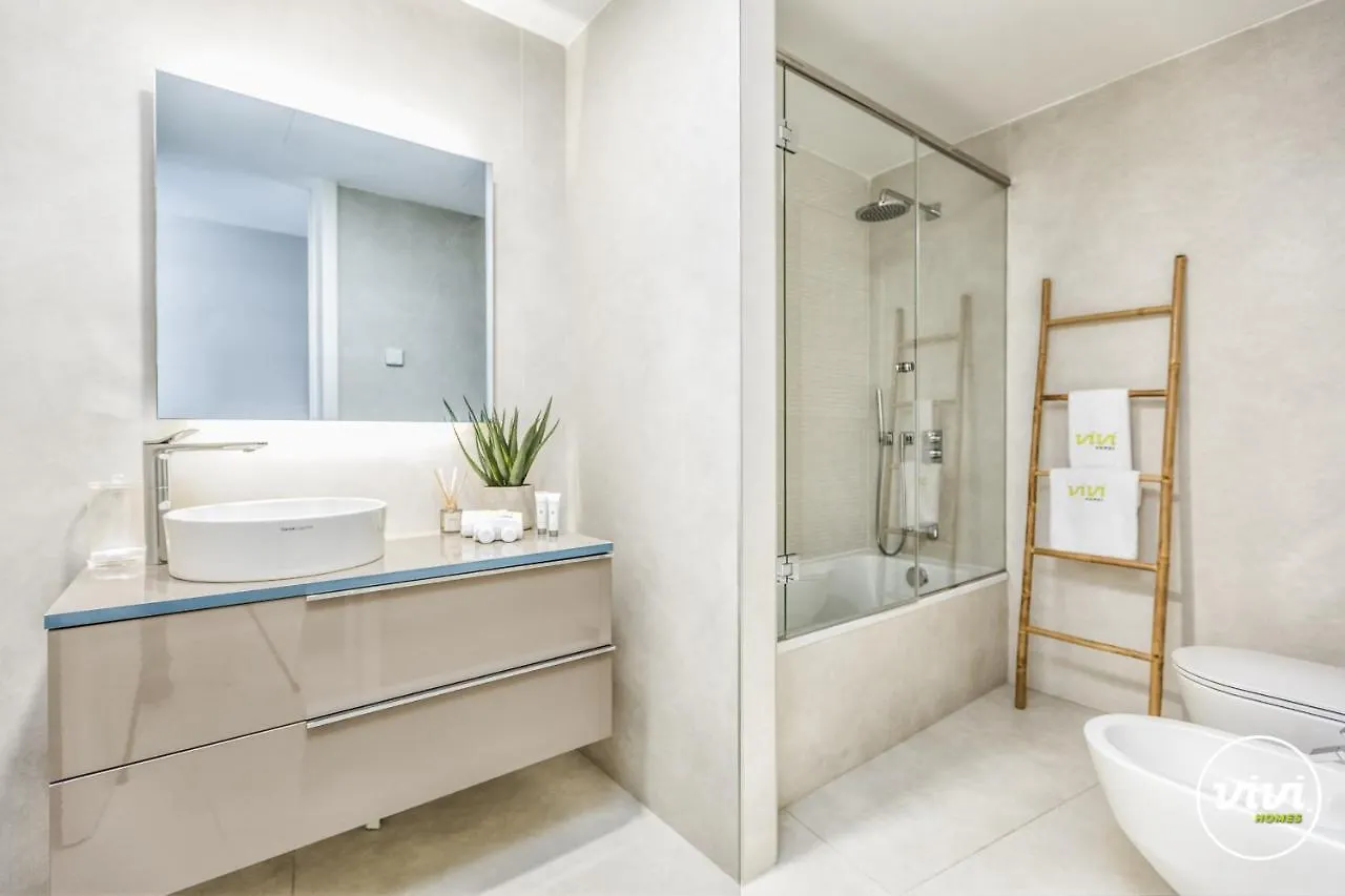 Vivi Homes - Alessio Pool, Sauna, Spa, Gym & Beach Estepona Apartment