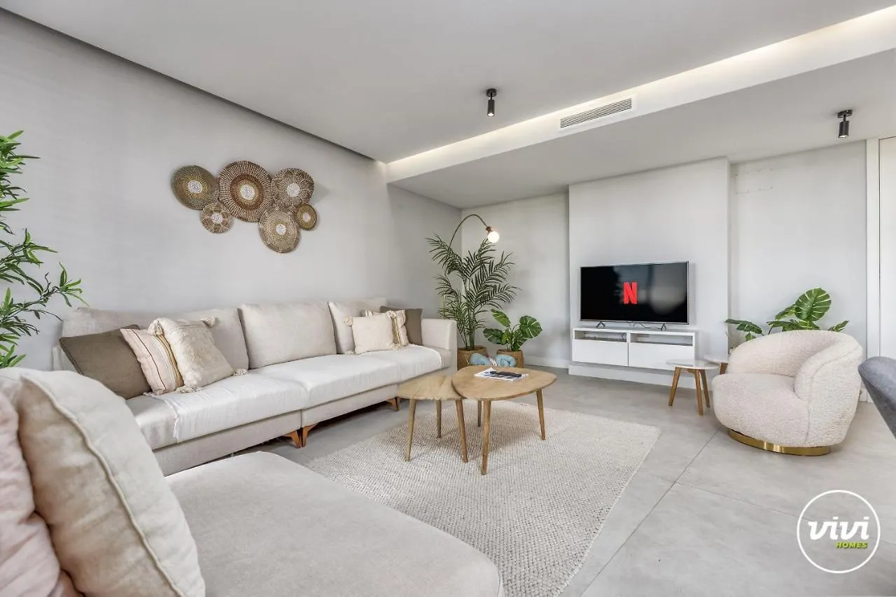 Vivi Homes - Alessio Pool, Sauna, Spa, Gym & Beach Estepona 0*,  Spain