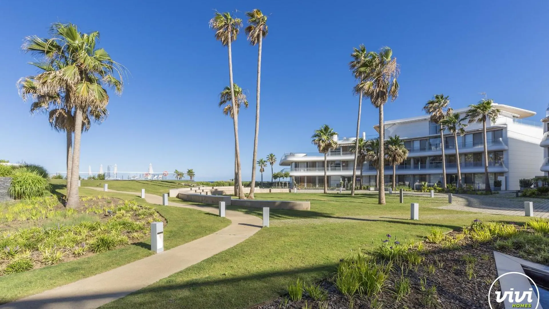 Vivi Homes - Alessio Pool, Sauna, Spa, Gym & Beach Estepona Apartment